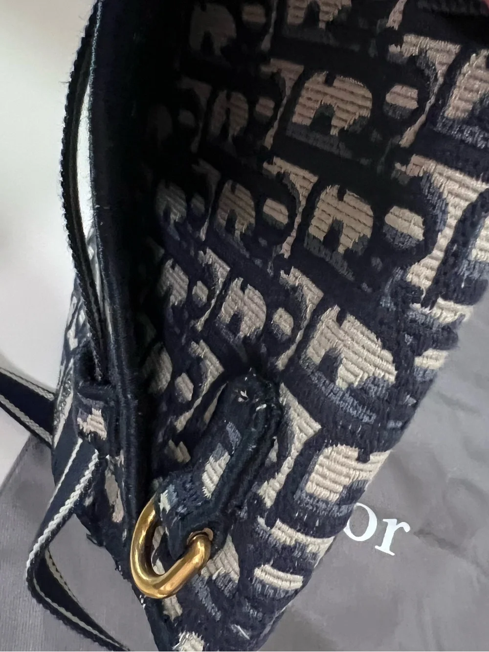 Christian Dior Oblique Saddle Belt Bag - Picture 9 of 11